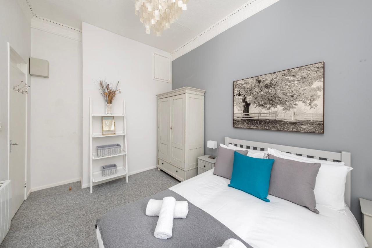 Super City Centre Apartment - Two Bedrooms, Perfect Location Bath Exterior foto